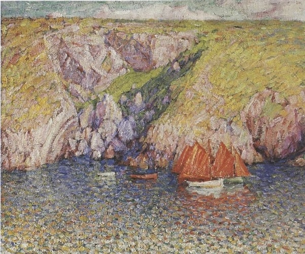 Bateaux à voiles rouges dans le port de Goulphar