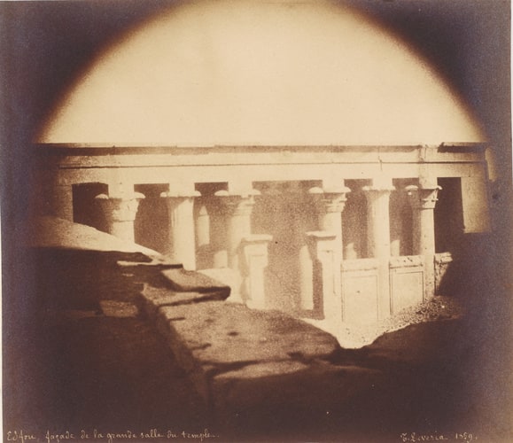 Edfou, façade de la Grande Salle du Temple