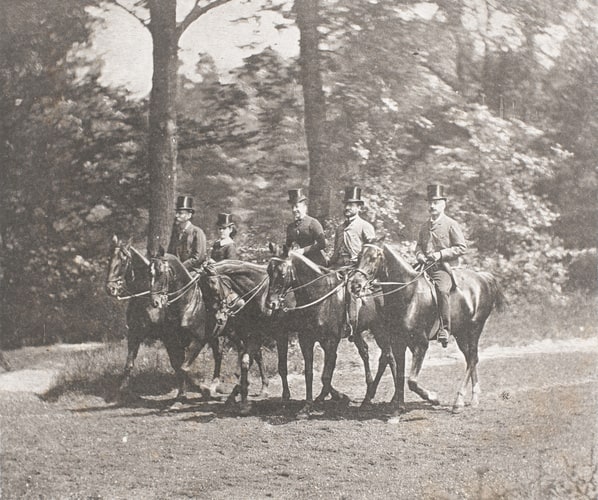 Mr le duc de La Trémoille, Mlle Suzanne d'Uzès, Mme la duchesse d'Uzès, Mr de la Haye-Jousselin, Mr le comte de Savigny