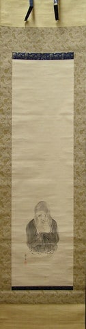 Fukurokuju standing with arms folded within his robe