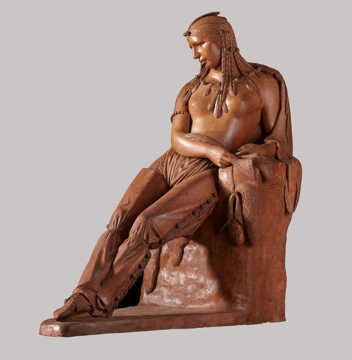 Statua a grandezza naturale di una giovane donna Sauk-Fox.